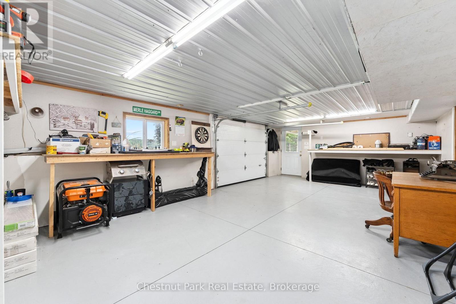 1922 141 Highway, Muskoka Lakes, Ontario  P0B 1M0 - Photo 30 - X12283928