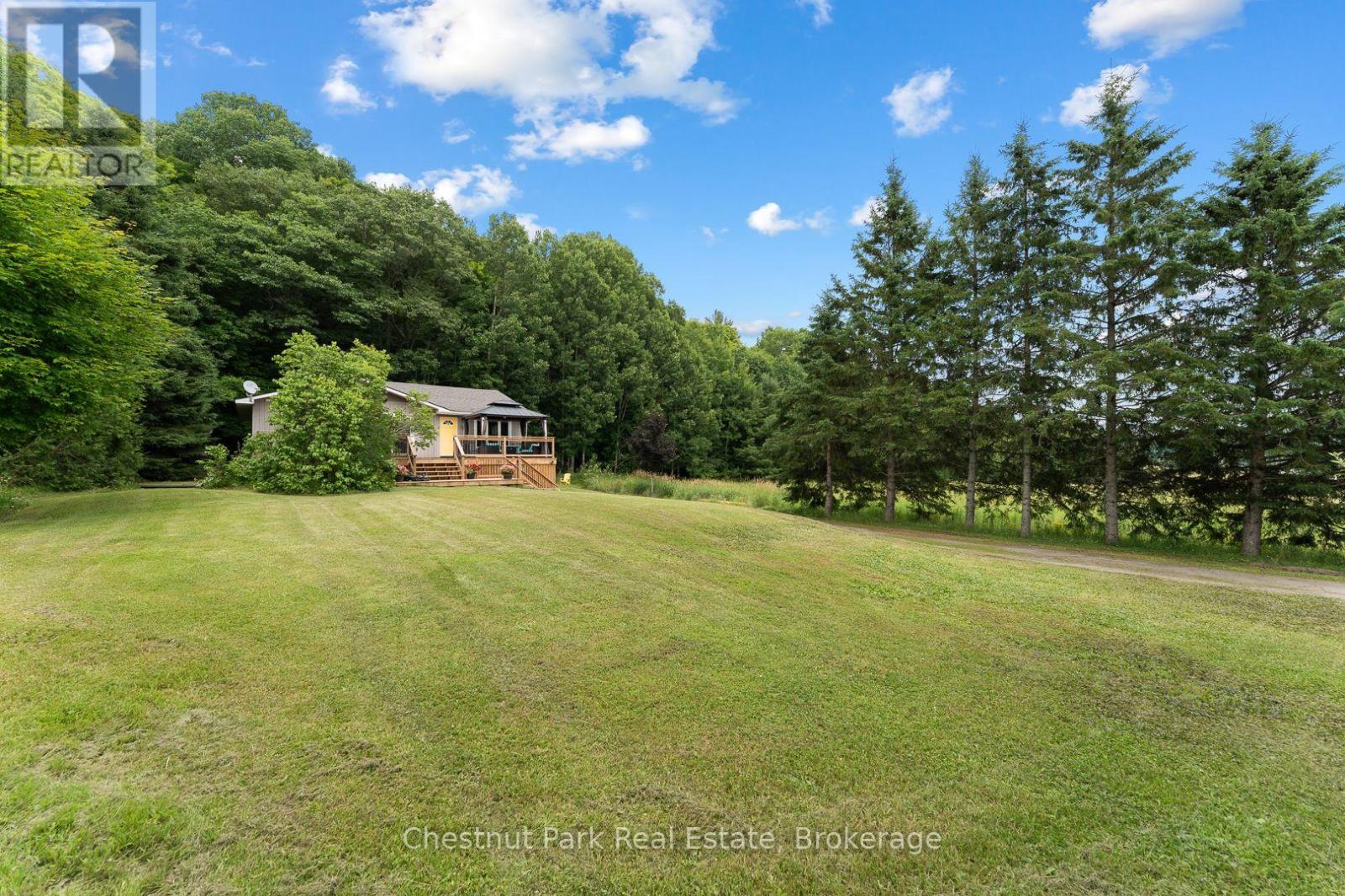 1922 141 Highway, Muskoka Lakes, Ontario  P0B 1M0 - Photo 38 - X12283928