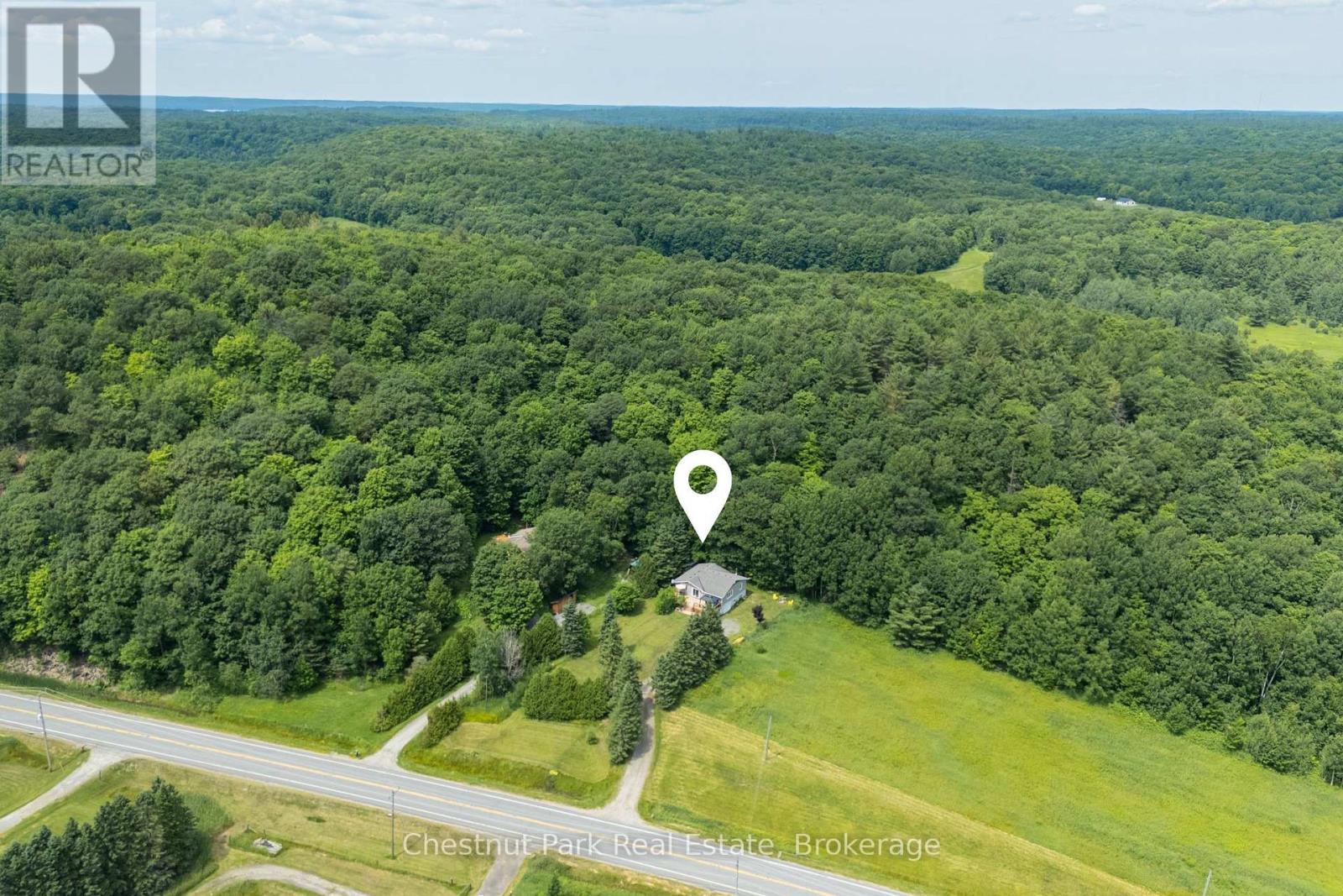 1922 141 Highway, Muskoka Lakes, Ontario  P0B 1M0 - Photo 39 - X12283928