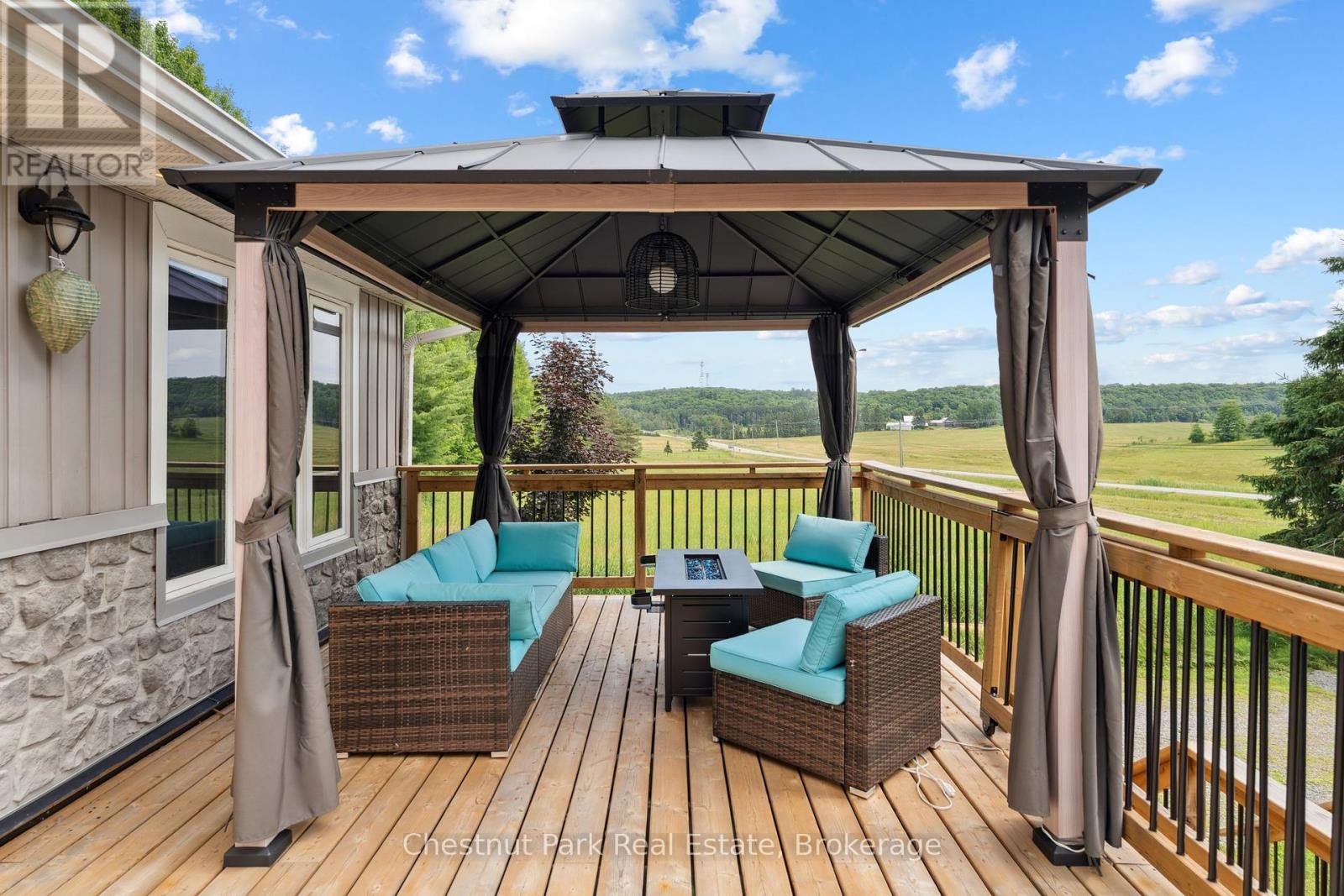 1922 141 Highway, Muskoka Lakes, Ontario  P0B 1M0 - Photo 4 - X12283928