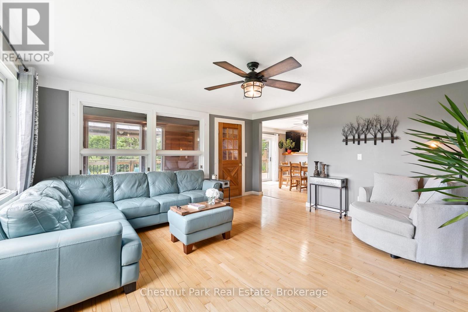 1922 141 Highway, Muskoka Lakes, Ontario  P0B 1M0 - Photo 5 - X12283928