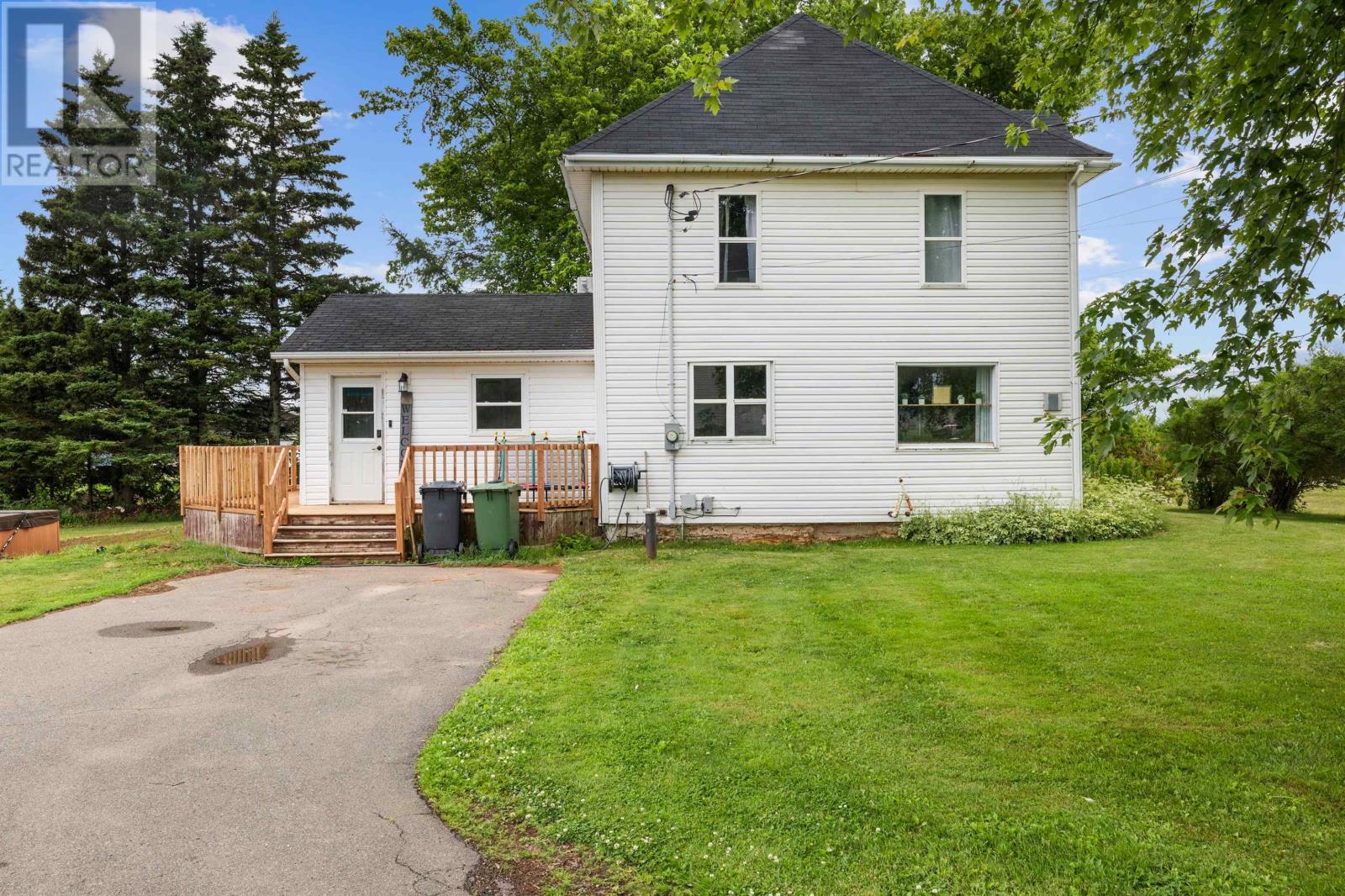151 Lady Slipper Drive N, Miscouche, Prince Edward Island  C0B 1T0 - Photo 33 - 202517613