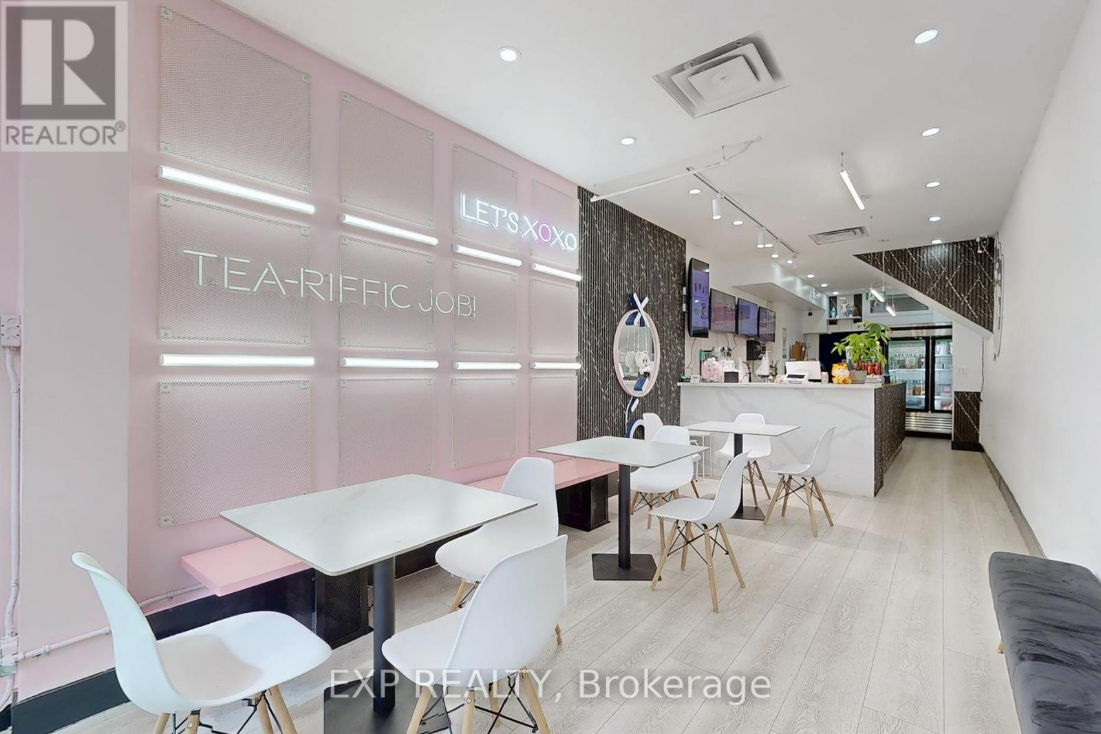 393 Spadina Avenue, Toronto, Ontario  M5T 2G6 - Photo 6 - C12283887