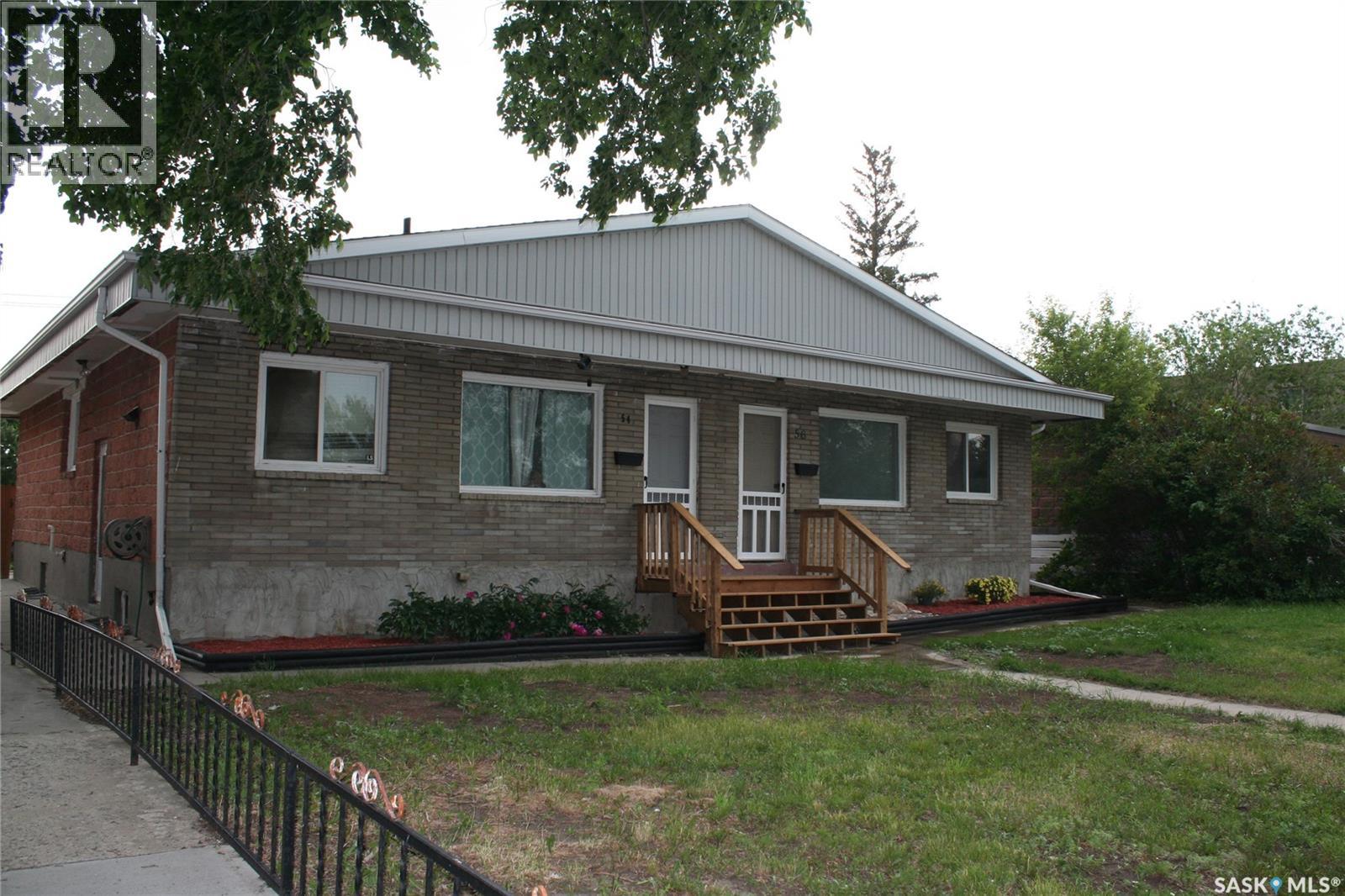 54 Froom Crescent, Regina, Saskatchewan  S4N 0T9 - Photo 2 - SK012500