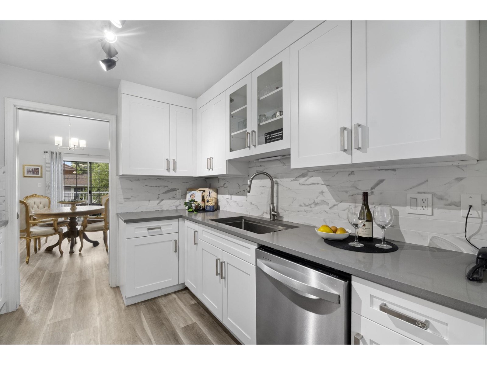 202 9109 154 Street Street, Surrey, British Columbia  V3R 9G8 - Photo 12 - R3025196