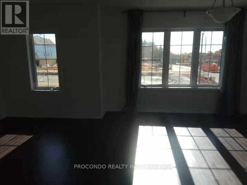 38 Bluegill Crescent, Whitby, Ontario  L1P 0E4 - Photo 8 - E12283897