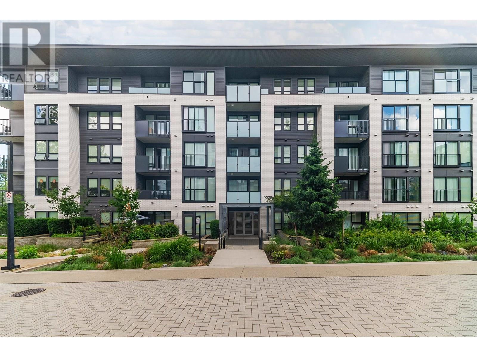 212 9228 SLOPES MEWS, Burnaby, British Columbia
