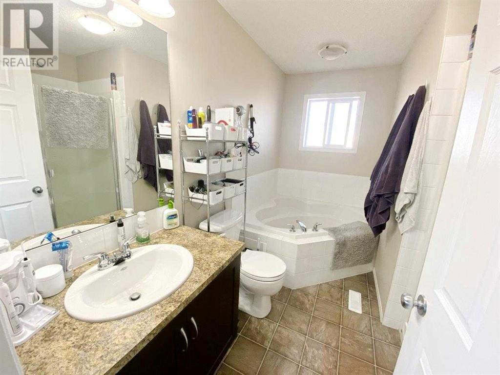 143 Cimarron Grove Circle, Okotoks, Alberta  T1S 2M1 - Photo 17 - A2238300