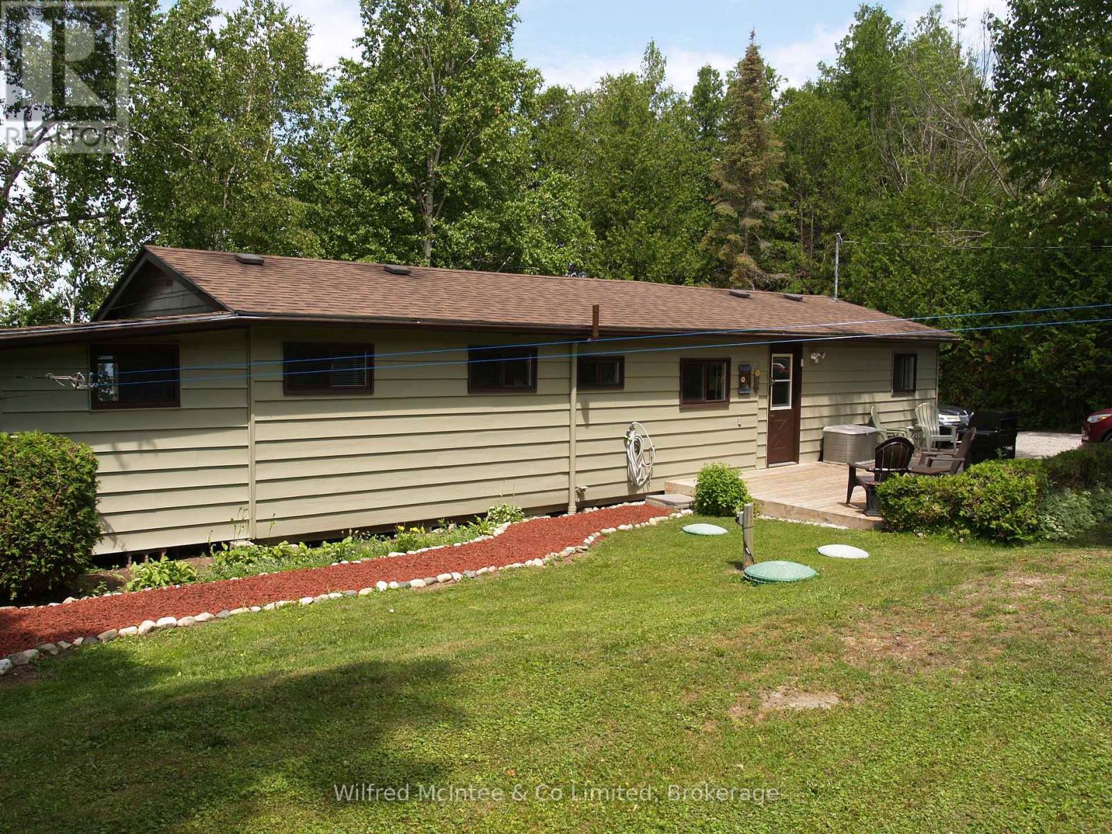 849 Bruce Road 13 Road, Native Leased Lands, Ontario  N0H 2L0 - Photo 4 - X12280096