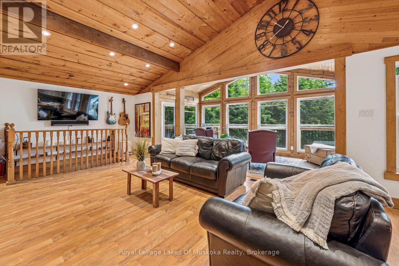 1315 Wolf Circle, Algonquin Highlands, Ontario  P0A 1E0 - Photo 16 - X12283352