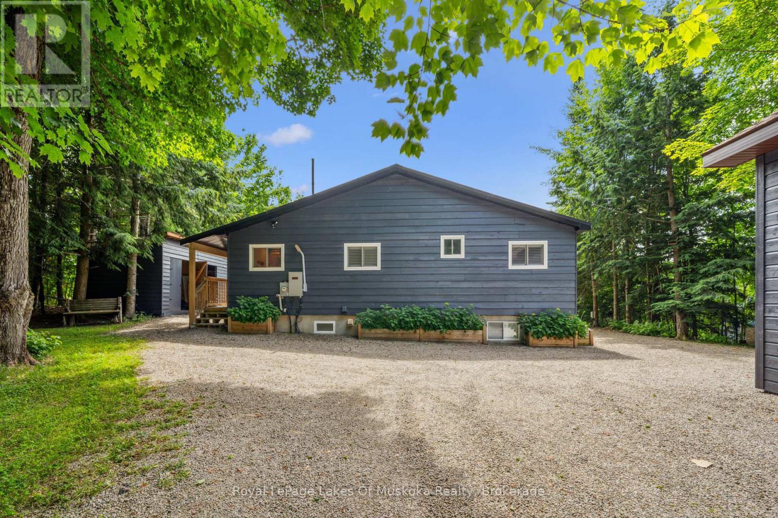 1315 Wolf Circle, Algonquin Highlands, Ontario  P0A 1E0 - Photo 36 - X12283352