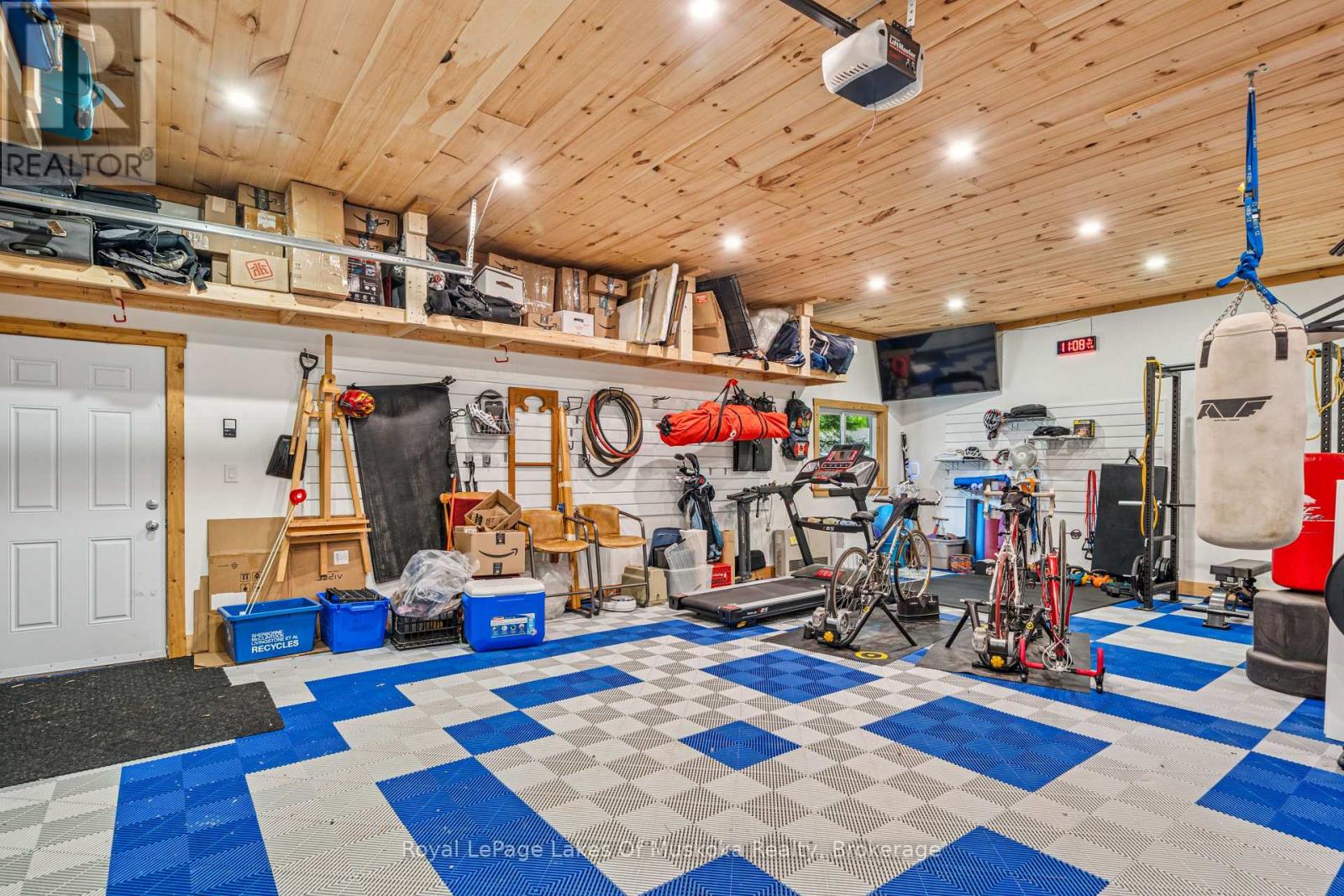 1315 Wolf Circle, Algonquin Highlands, Ontario  P0A 1E0 - Photo 41 - X12283352