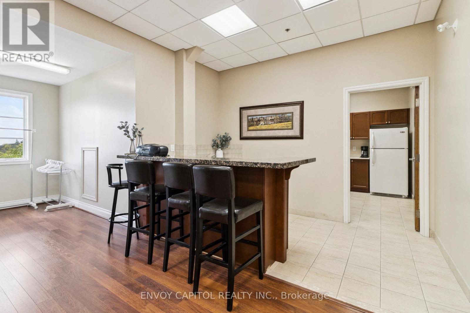 203 - 9901 Keele Street, Vaughan, Ontario  L6A 0A1 - Photo 42 - N12283925