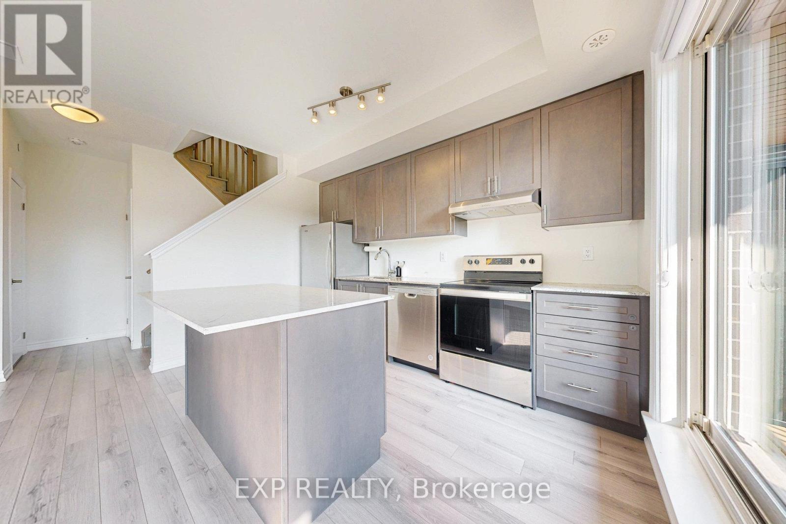 335 - 349 Wheat Boom Drive, Oakville, Ontario  L6H 7X5 - Photo 11 - W12283886