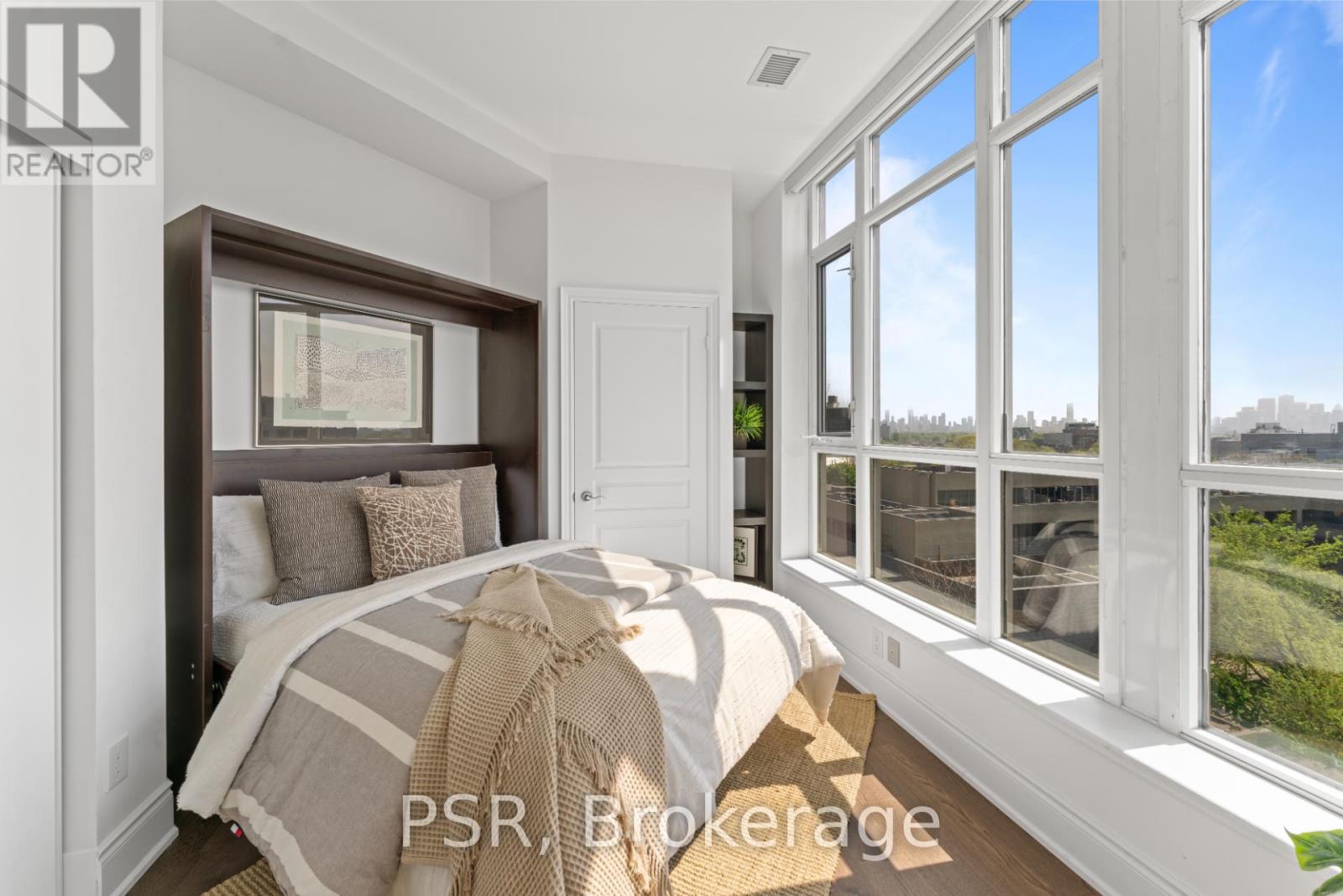 702 - 437 Roncesvalles Avenue, Toronto, Ontario  M6R 3B9 - Photo 10 - W12283943