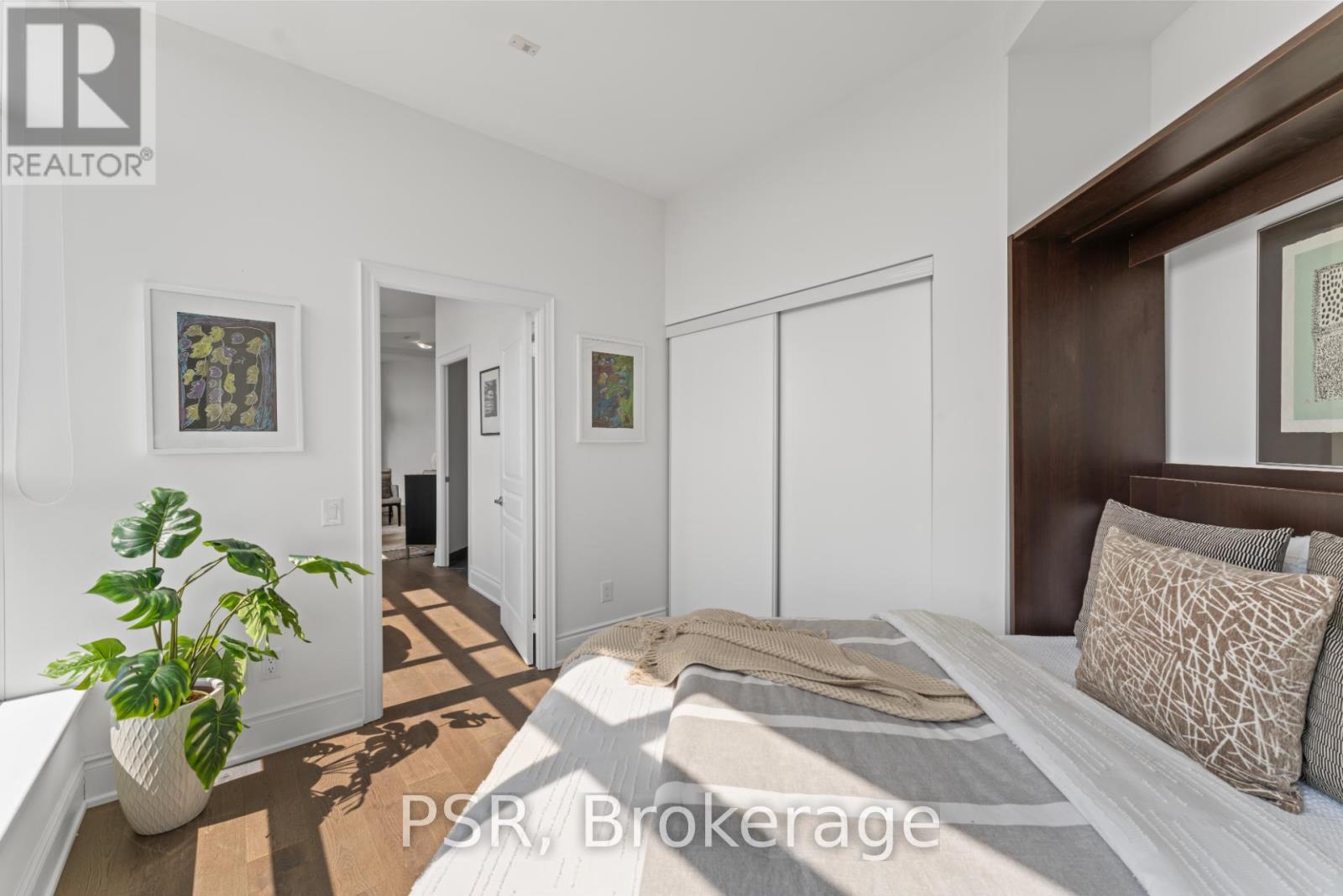 702 - 437 Roncesvalles Avenue, Toronto, Ontario  M6R 3B9 - Photo 11 - W12283943
