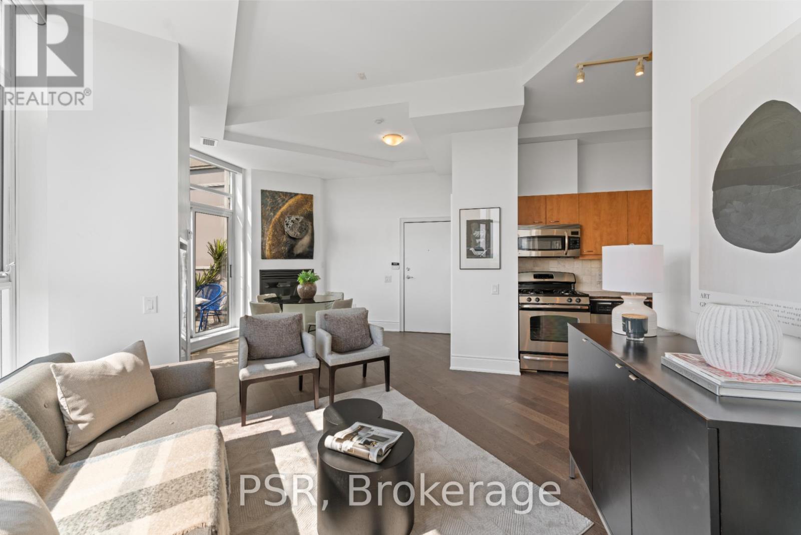 702 - 437 Roncesvalles Avenue, Toronto, Ontario  M6R 3B9 - Photo 7 - W12283943