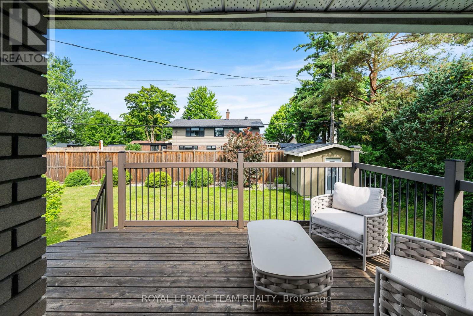 2001 Bel-Air Drive, Ottawa, Ontario  K2C 0X1 - Photo 32 - X12283948
