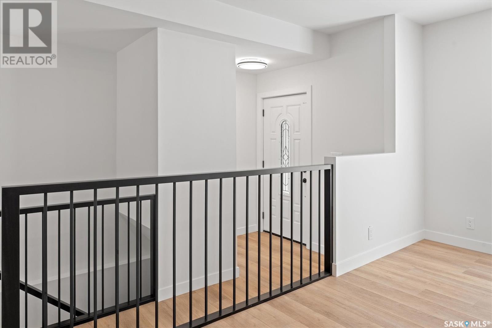 Property at 355 Thain CRESCENT image 5