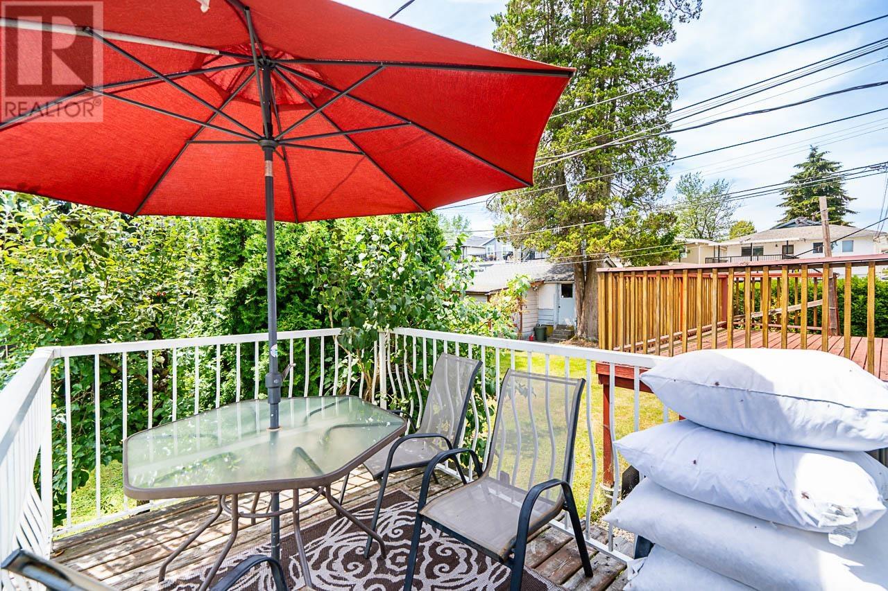 3724 Kincaid Street, Burnaby, British Columbia  V5G 1V5 - Photo 11 - R3024929
