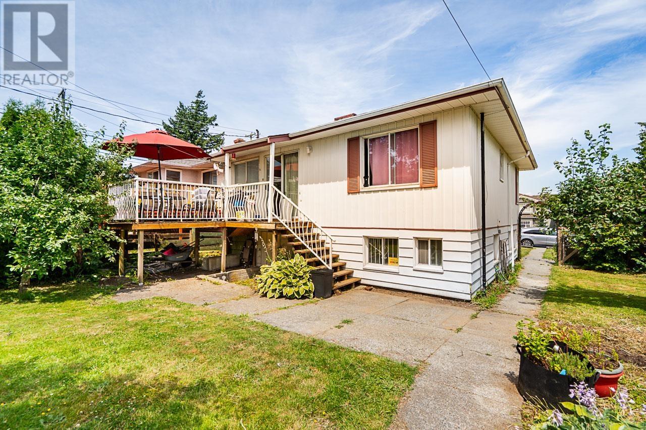 3724 Kincaid Street, Burnaby, British Columbia  V5G 1V5 - Photo 12 - R3024929
