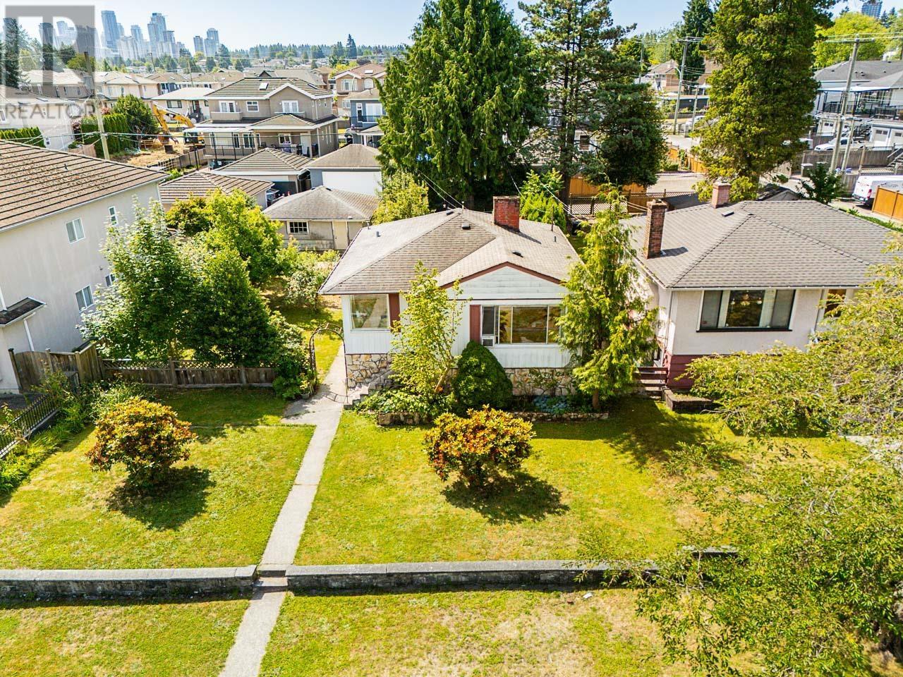 3724 Kincaid Street, Burnaby, British Columbia  V5G 1V5 - Photo 18 - R3024929
