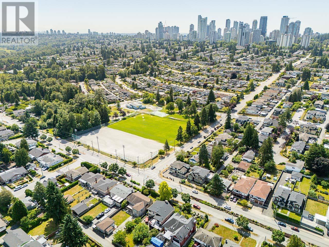 3724 Kincaid Street, Burnaby, British Columbia  V5G 1V5 - Photo 31 - R3024929