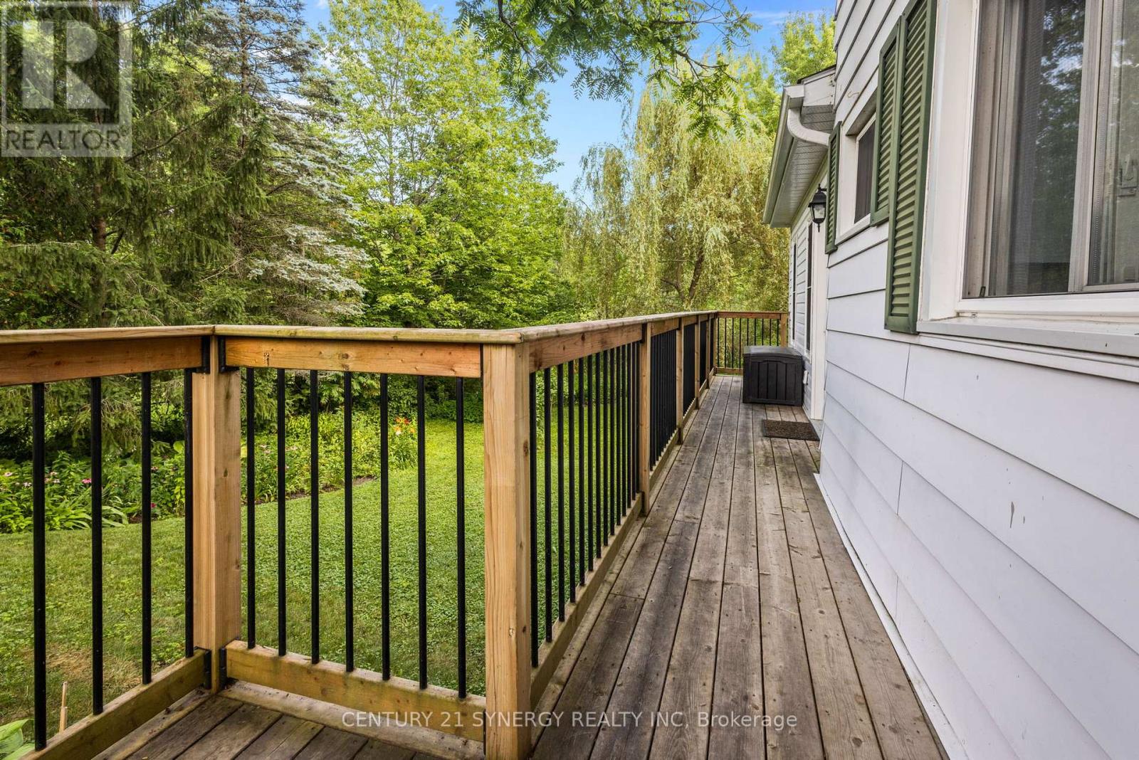 23 Rideau Street, Westport, Ontario  K0G 1X0 - Photo 38 - X12284096
