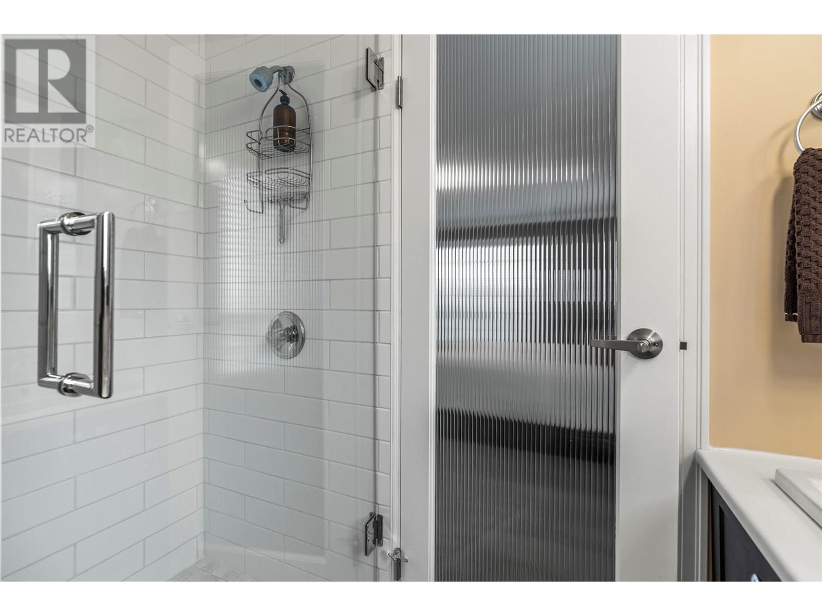 491 Terrace Drive, Coldstream, British Columbia  V1B 2W9 - Photo 32 - 10354926