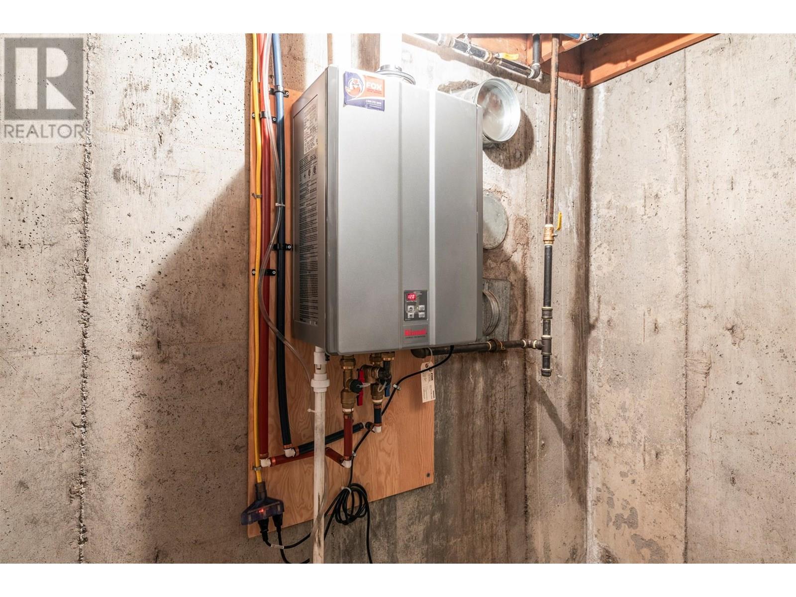 491 Terrace Drive, Coldstream, British Columbia  V1B 2W9 - Photo 47 - 10354926