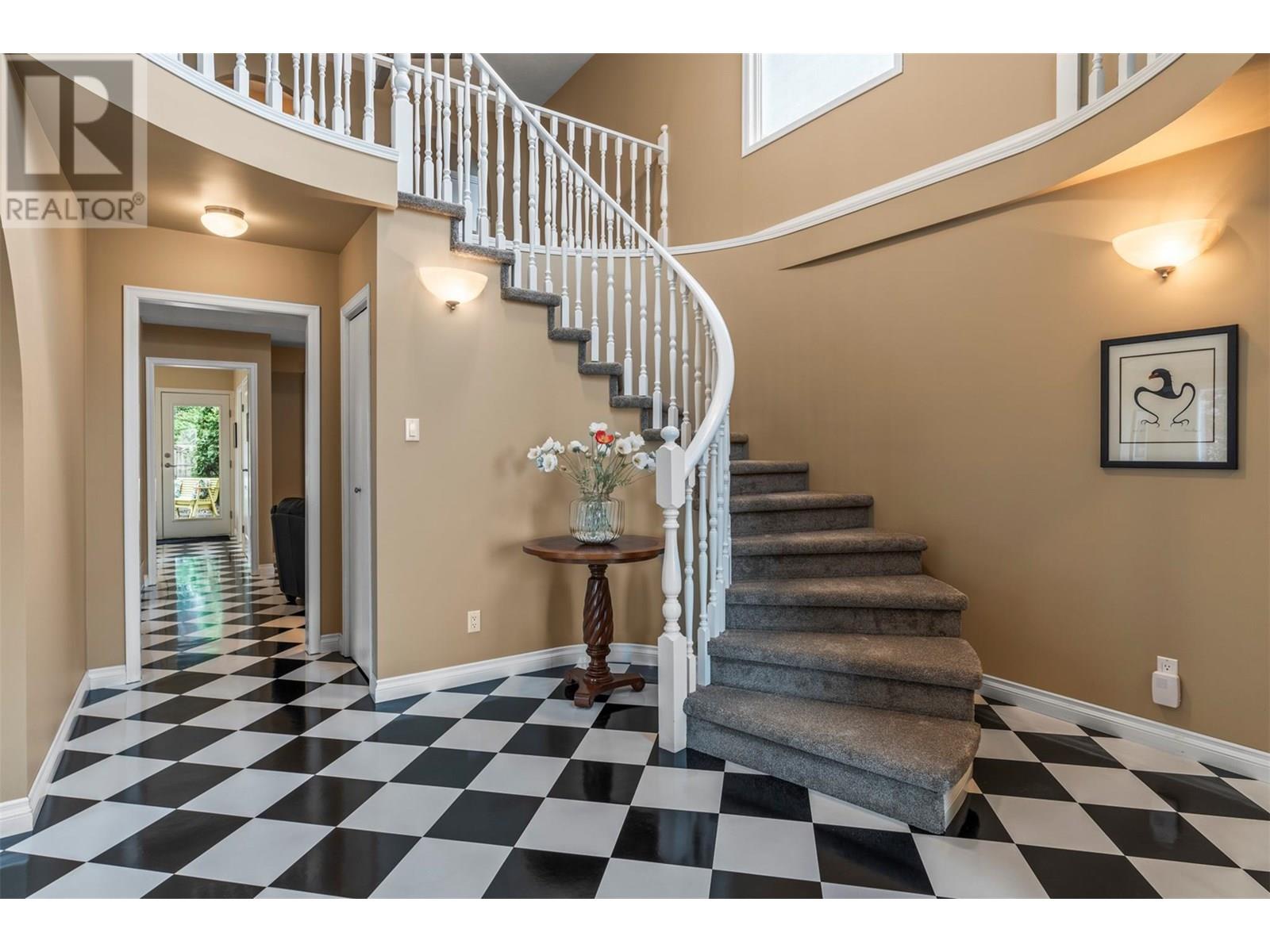 491 Terrace Drive, Coldstream, British Columbia  V1B 2W9 - Photo 7 - 10354926