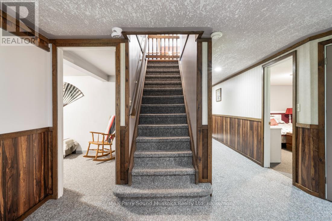 3 & 5 Squirrel Avenue, Mcdougall, Ontario  P2A 2W7 - Photo 43 - X12284048