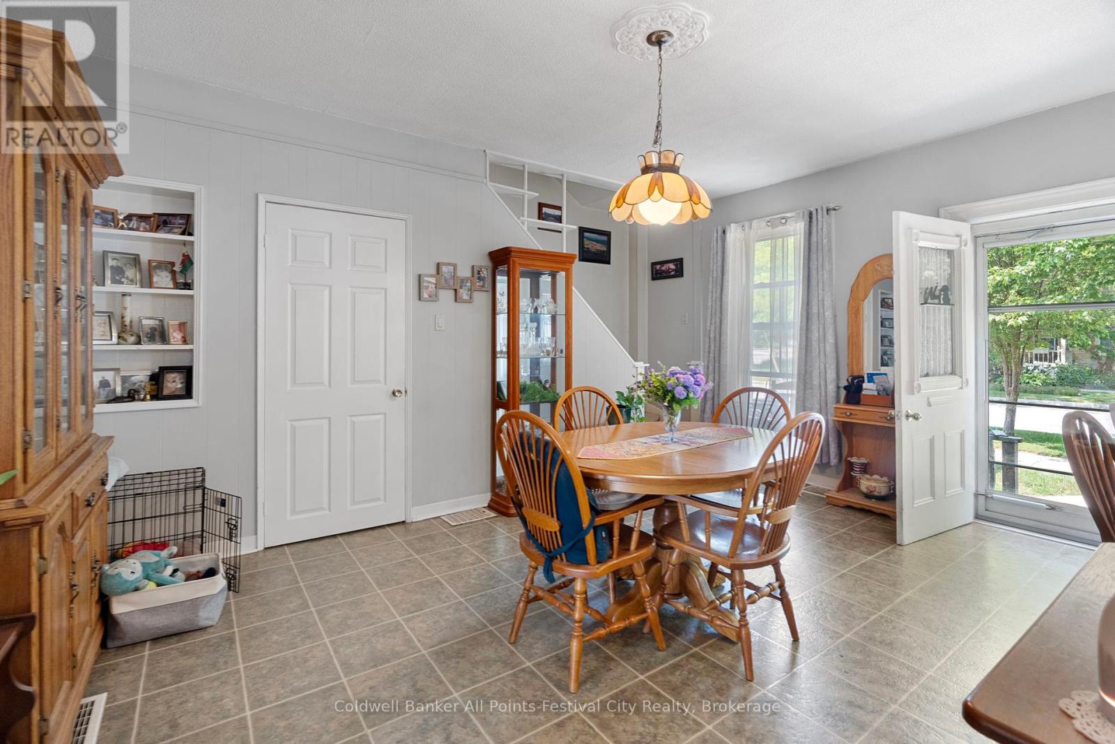 31 Victoria Street S, Goderich, Ontario  N7A 3H4 - Photo 32 - X12284072