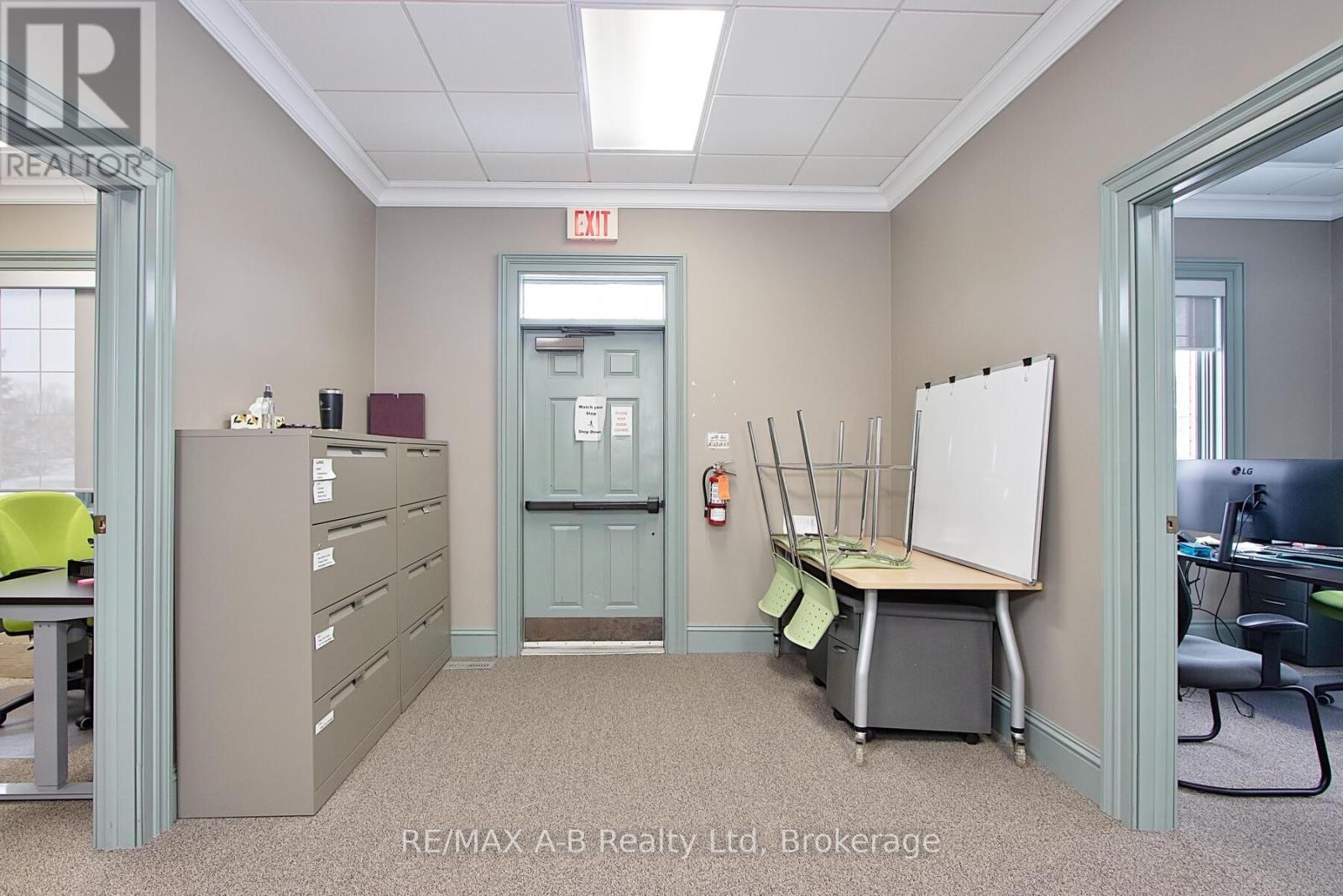 140 Foundry Street, Wilmot, Ontario  N3A 2P7 - Photo 21 - X12284106