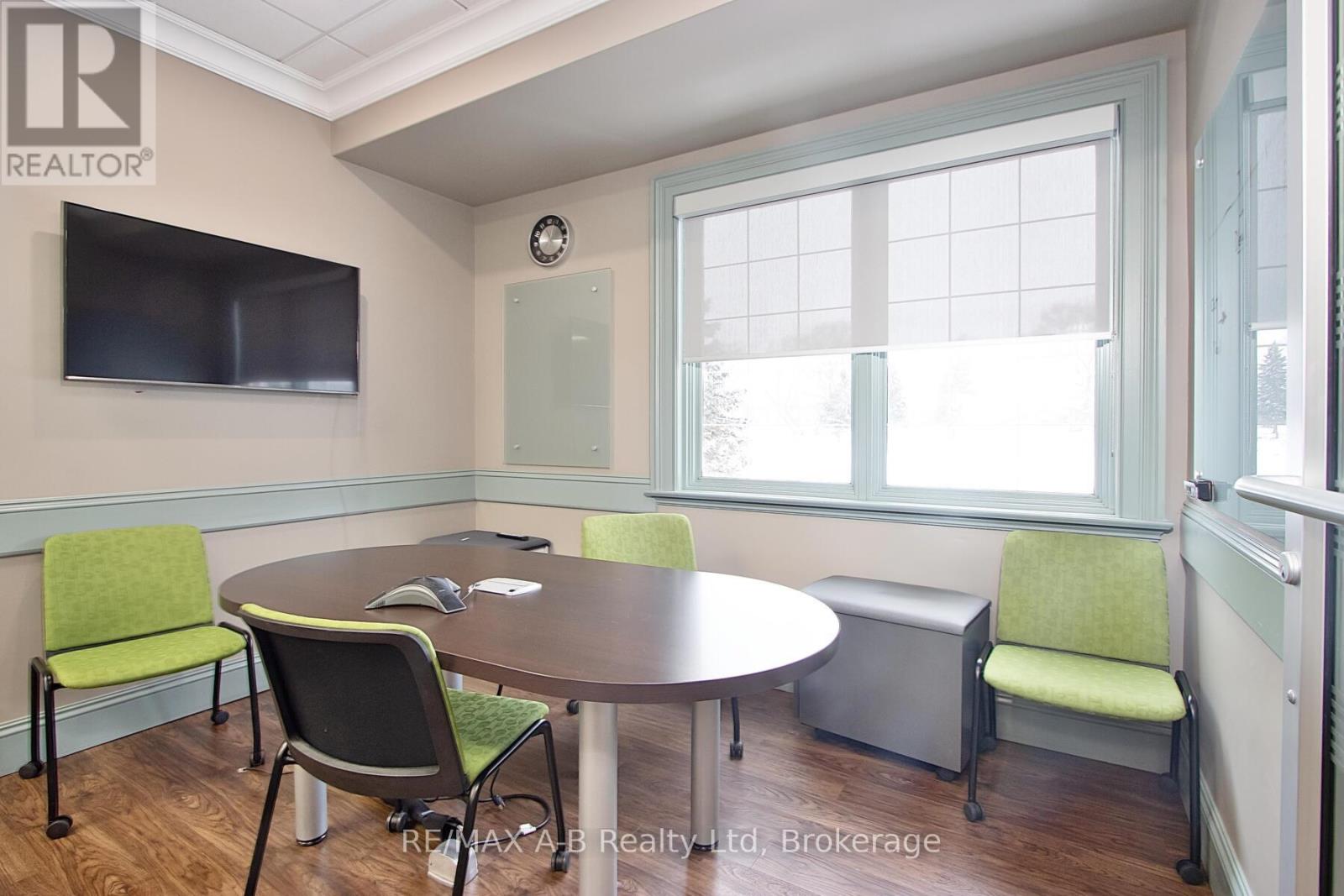 140 Foundry Street, Wilmot, Ontario  N3A 2P7 - Photo 23 - X12284106