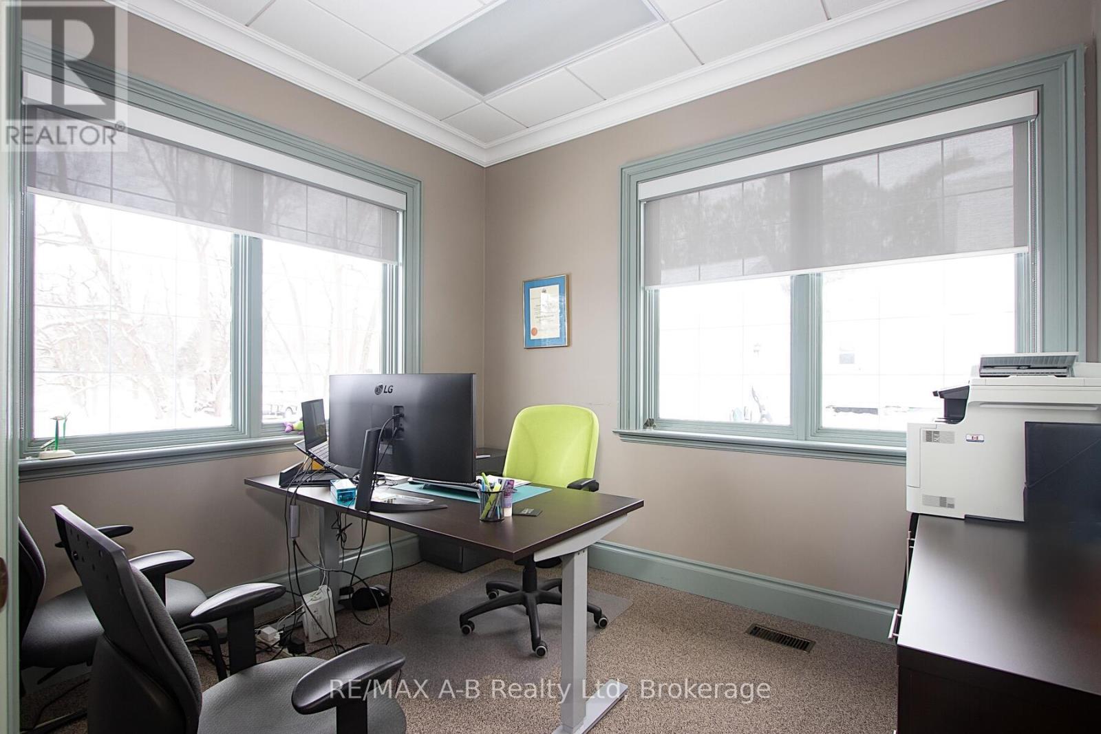 140 Foundry Street, Wilmot, Ontario  N3A 2P7 - Photo 27 - X12284106