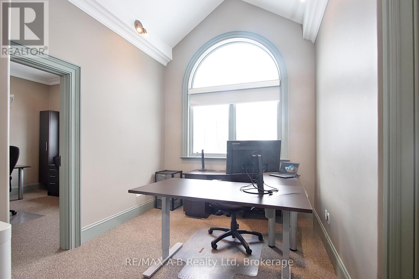 140 Foundry Street, Wilmot, Ontario  N3A 2P7 - Photo 37 - X12284106