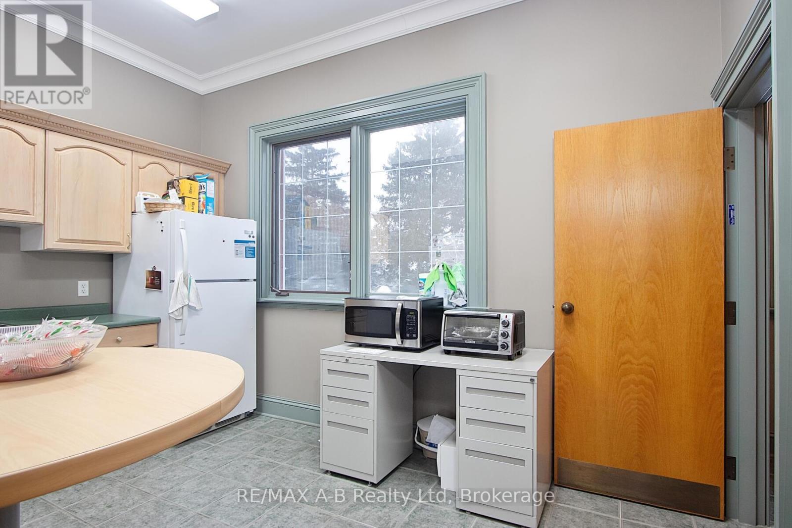 140 Foundry Street, Wilmot, Ontario  N3A 2P7 - Photo 45 - X12284106