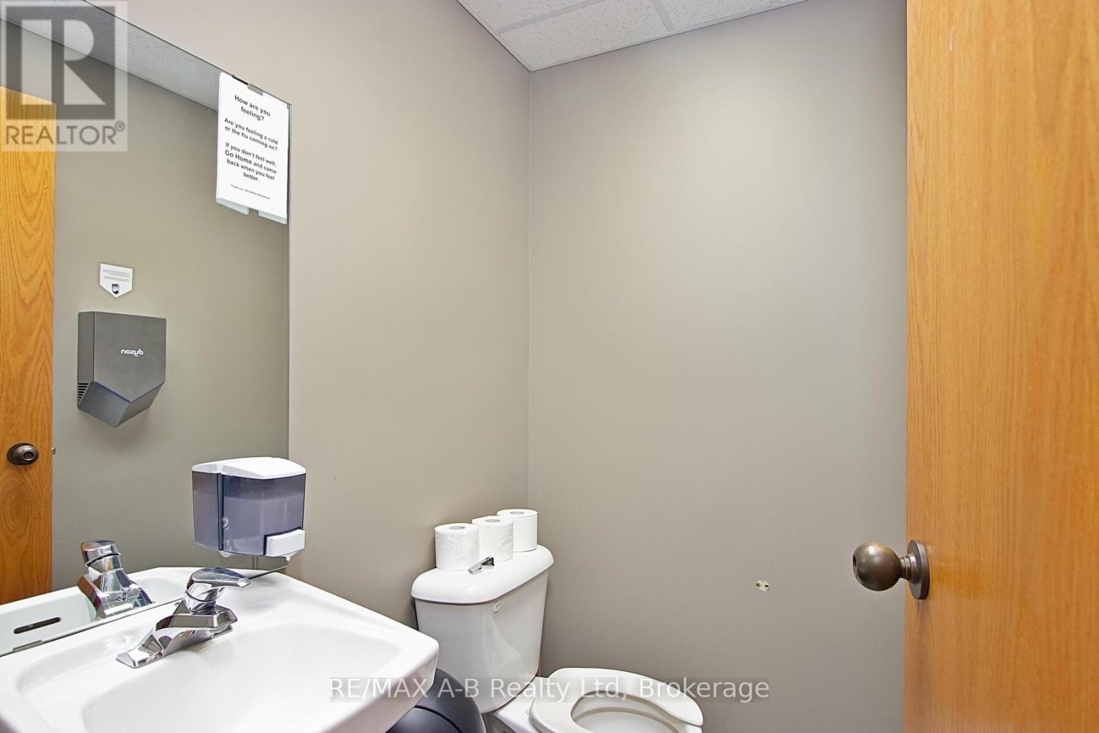 140 Foundry Street, Wilmot, Ontario  N3A 2P7 - Photo 47 - X12284106