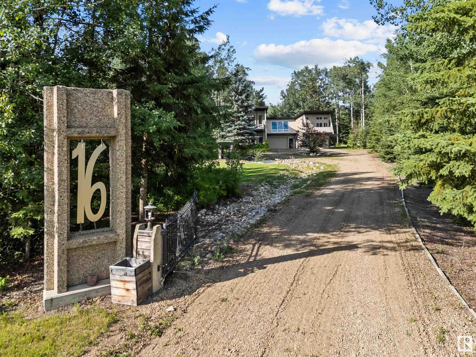 16 50410 Rr 275, Rural Parkland County, Alberta  T7Y 2T8 - Photo 2 - E4447678