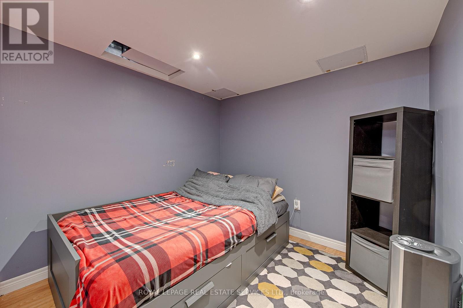 24 Deer Run Crescent, Bradford West Gwillimbury, Ontario  L3Z 1N2 - Photo 24 - N12284041
