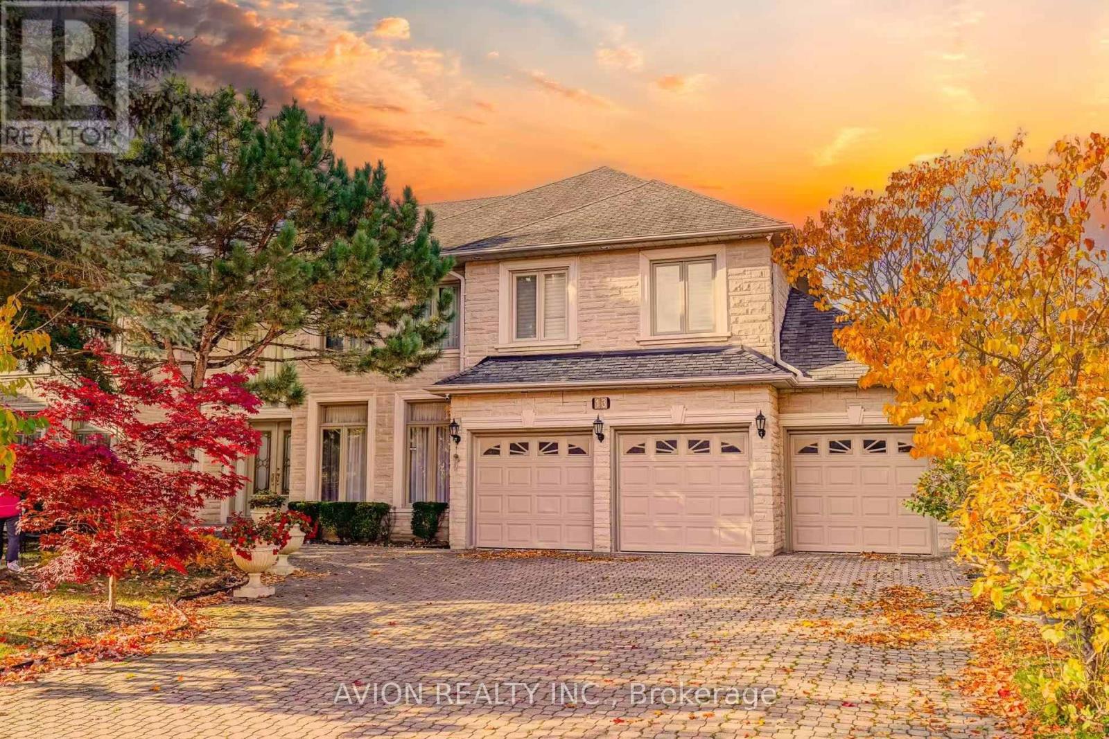 Property at 13 BAYVIEW FOREST LANE image 1