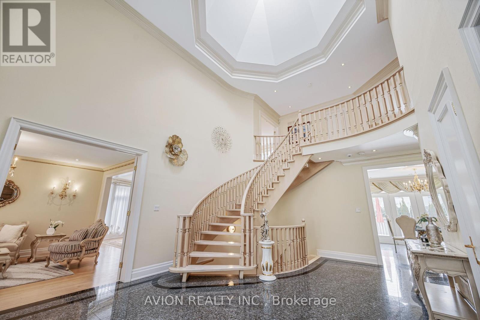 Property at 13 BAYVIEW FOREST LANE image 4