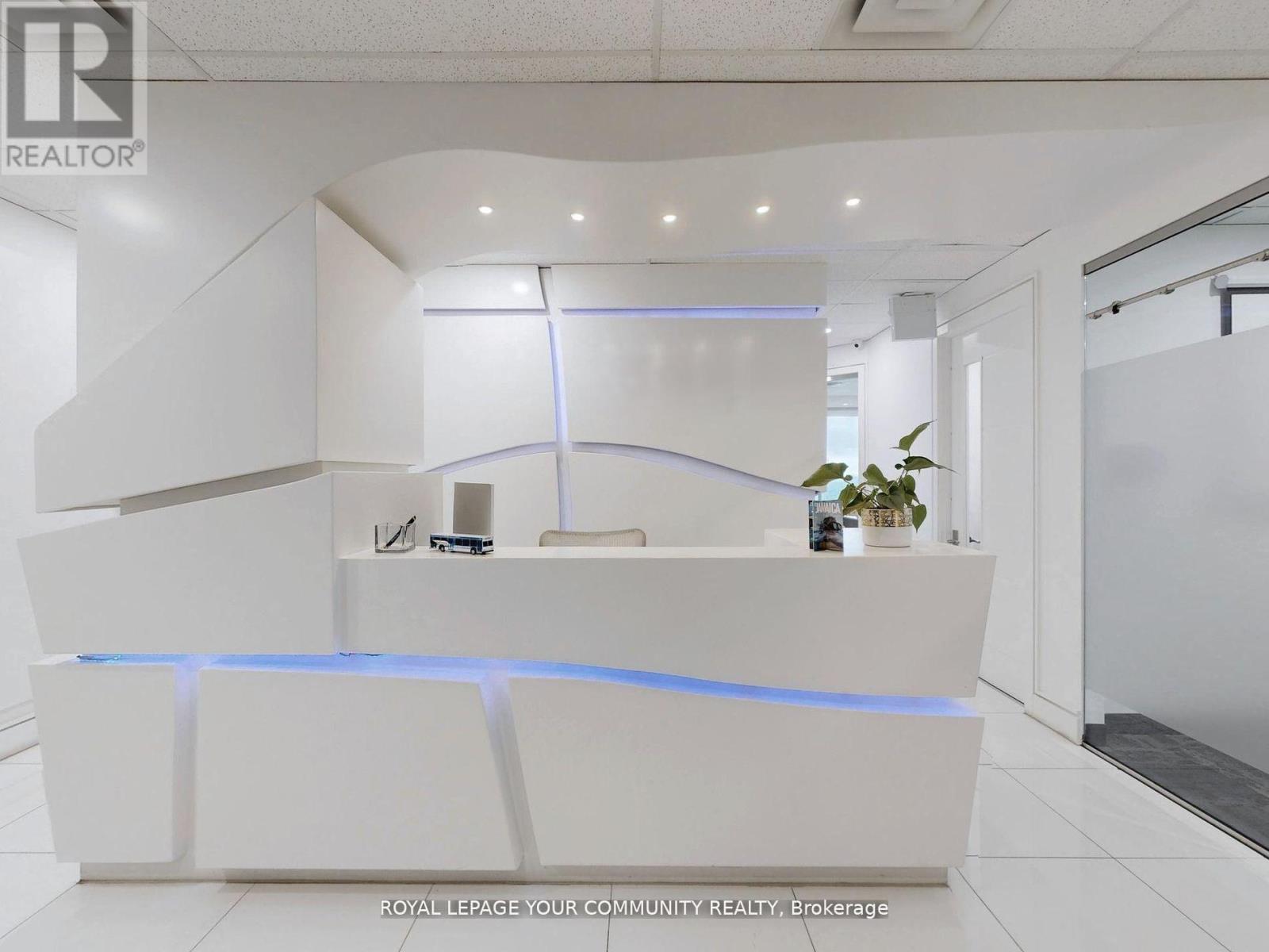 1101/1102/1114 - 7191 Yonge Street, Markham (Thornhill), Ontario  L3T 0C4 - Photo 6 - N12269663