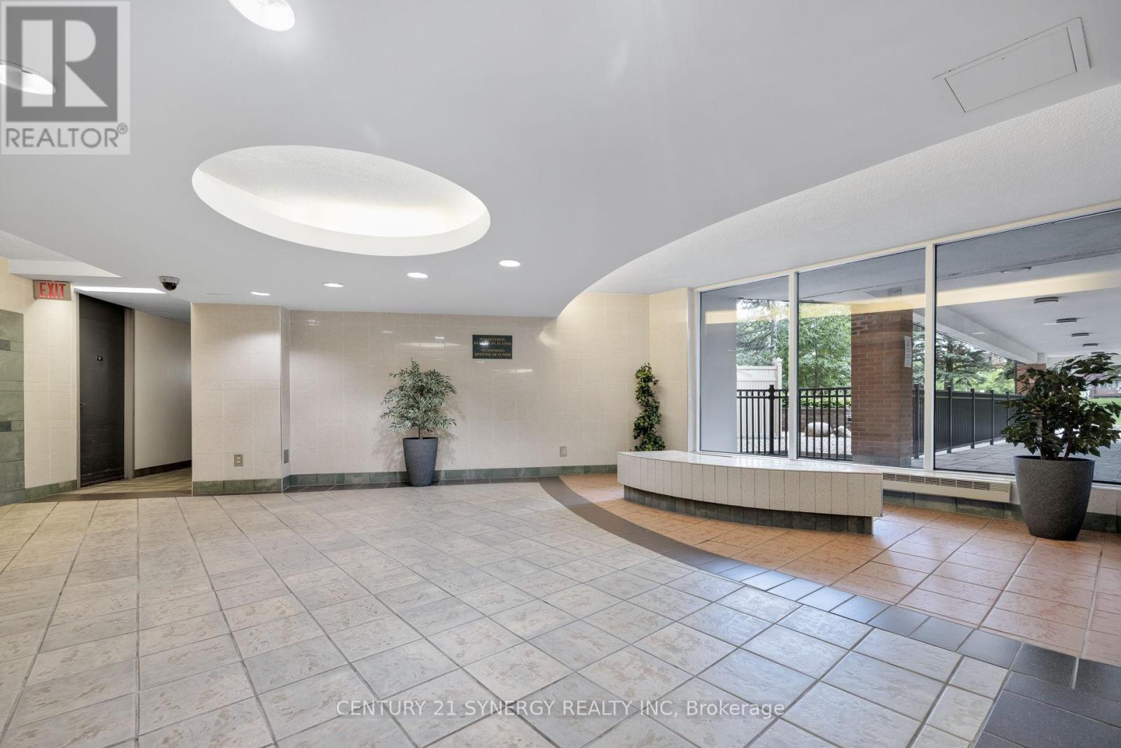 Property at 1410 - 2020 JASMINE CRESCENT image 3