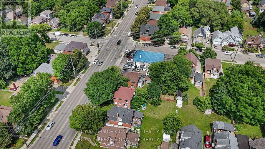 159-165 Erb Street W, Waterloo, Ontario  N2L 1V2 - Photo 7 - X12284119