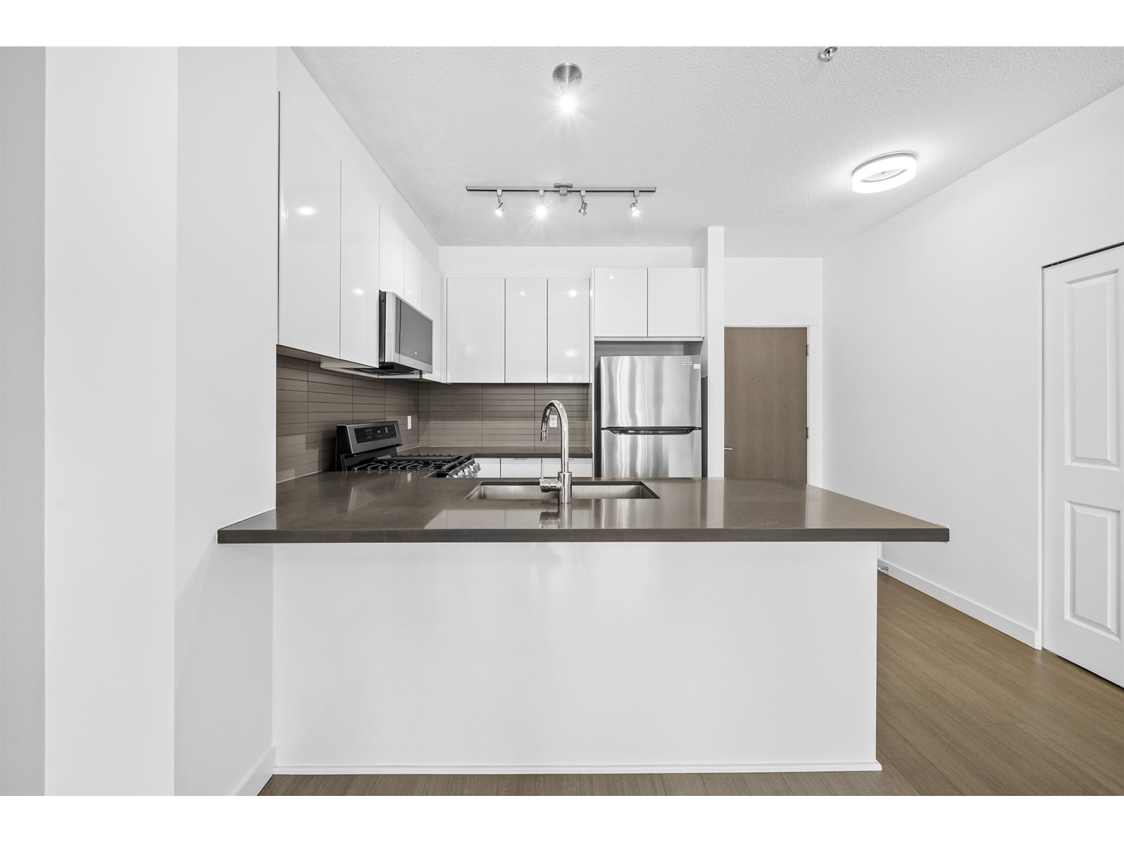 217 15168 33rd Avenue, Surrey, British Columbia V3Z 0N7 - Photo 8 - R3026686