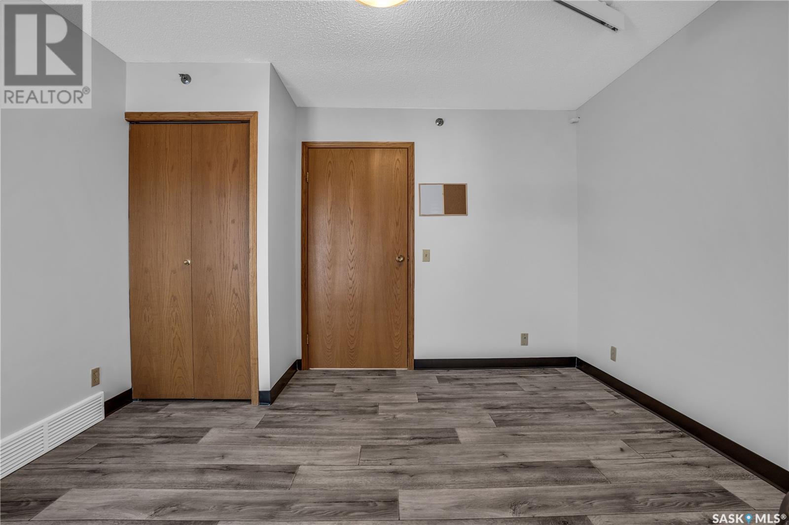 226 Hansen Drive, Regina, Saskatchewan  S4X 2Y6 - Photo 31 - SK012563