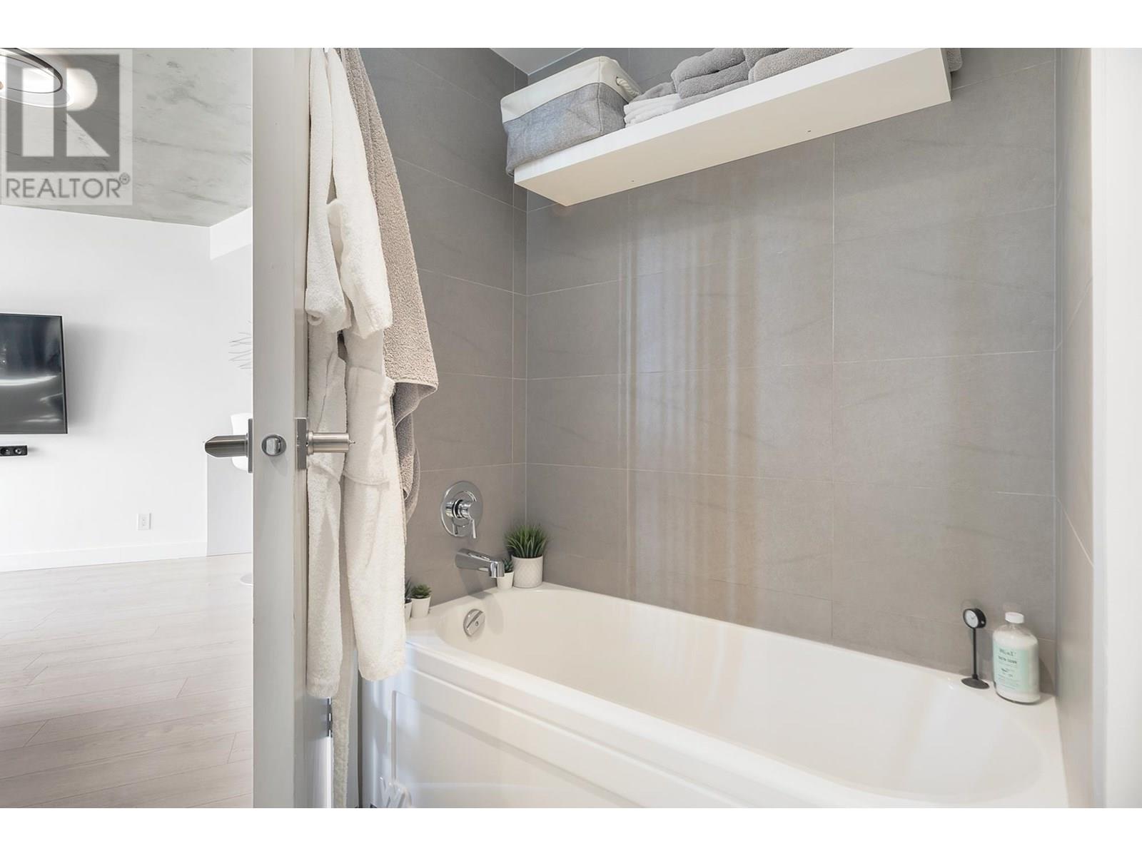 3209 128 W Cordova Street, Vancouver, British Columbia  V6B 0E6 - Photo 5 - R3026526