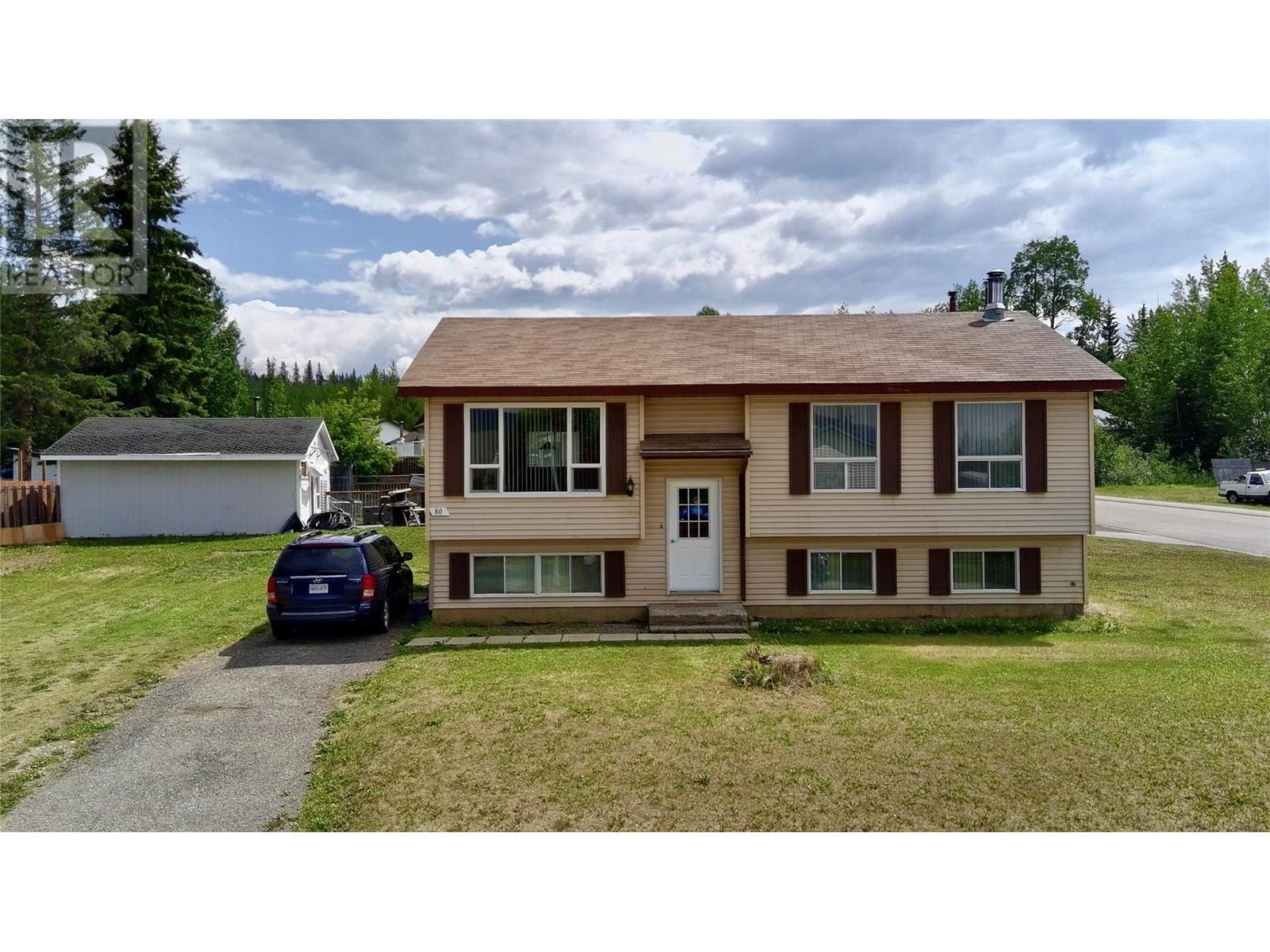 Property at 80 Sukunka Place image 3